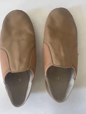 Women's dance flats